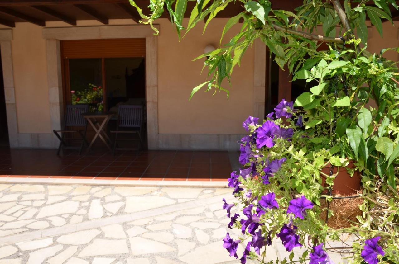 Hotel Arenas De Cabrales- Apartamentos Luaran gambar